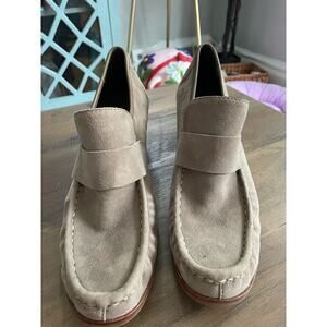 NWOT Timberland Comforia Loader Heels